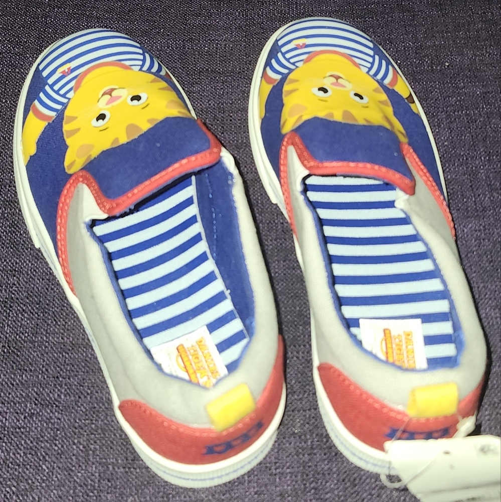 Daniel Tiger blue and Red Canvas Sneakers with Slip-On Comfort